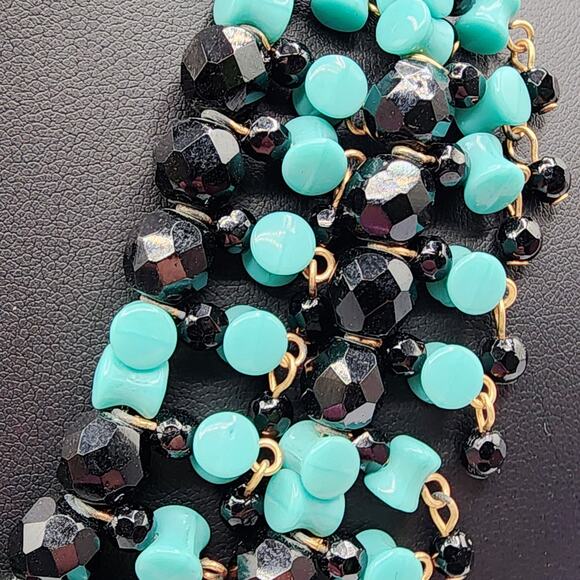 Vintage Hobé Bib Necklace Black Faceted & Aqua Bowtie Glass Beads 1950s - Picture 7 of 8